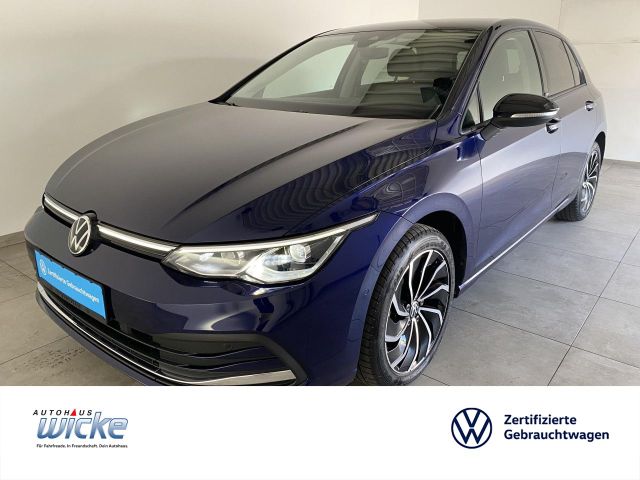Golf VIII 1.5 eTSI DSG Active NAVI KLIMA LED SHZ
