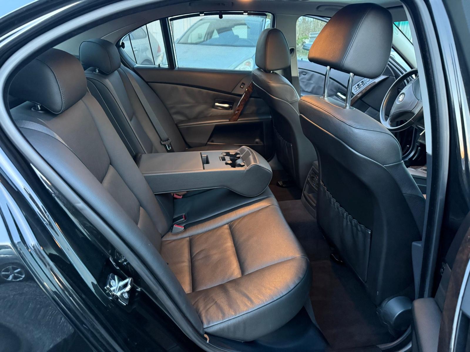 BMW 530i Lim. *90TKM*2.HAND*SCHIEBEDACH*