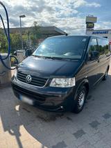 Volkswagen Vw Bus T5 Multivan 1.9 tdi 2005 bj - Volkswagen T5 Multivan in Lübeck