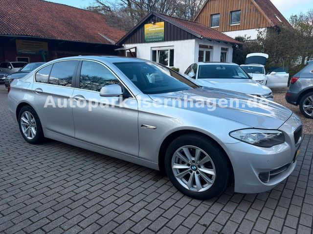 BMW 520d Automatik*HUD*RFK*Leder*Xenon*S-Dach*Memory