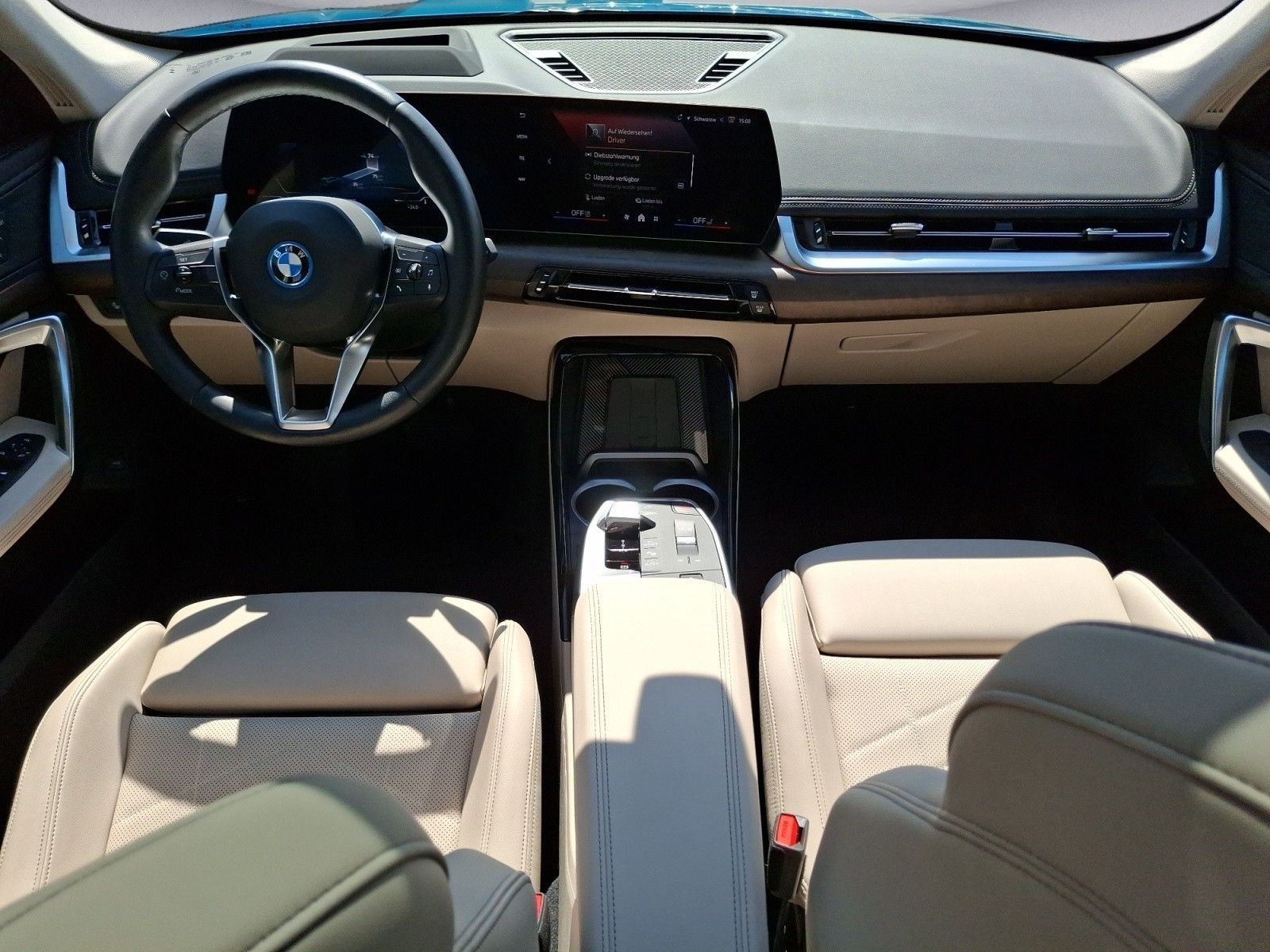 BMW iX1 xDrive30 Navi Tempom.aktiv Panoramadach Blue foto 13