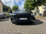 Audi SQ8 TFSI quattro AHK STANDHZG ACC INSPEKTION NEU - gebrauchte Audi SQ8 aus dem Jahr 2021