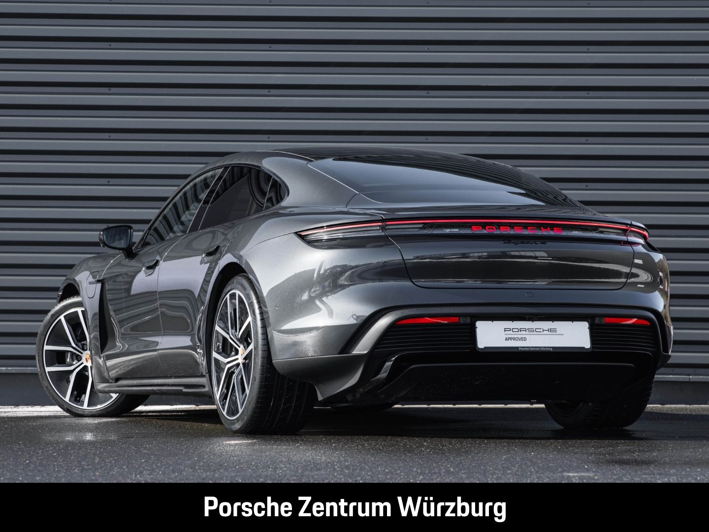 Porsche Taycan 4 Black Edition LED-Matrix Surround-View imagem 3