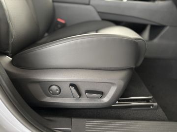Fotografie des Nissan X-Trail 1.5 VC-T Mild-Hybrid Xtronic N-Connecta