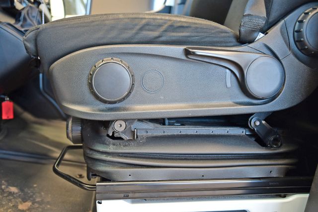 Fahrzeugabbildung Mercedes-Benz Sprinter 317 CDI/4325 Maxi Ka MBUX KLIMA #73T110