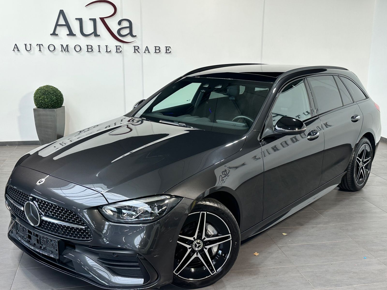 Fahrzeugabbildung Mercedes-Benz C 220d T AMG Line NAV+LED+ACC+KAMERA+PANO+STHZG