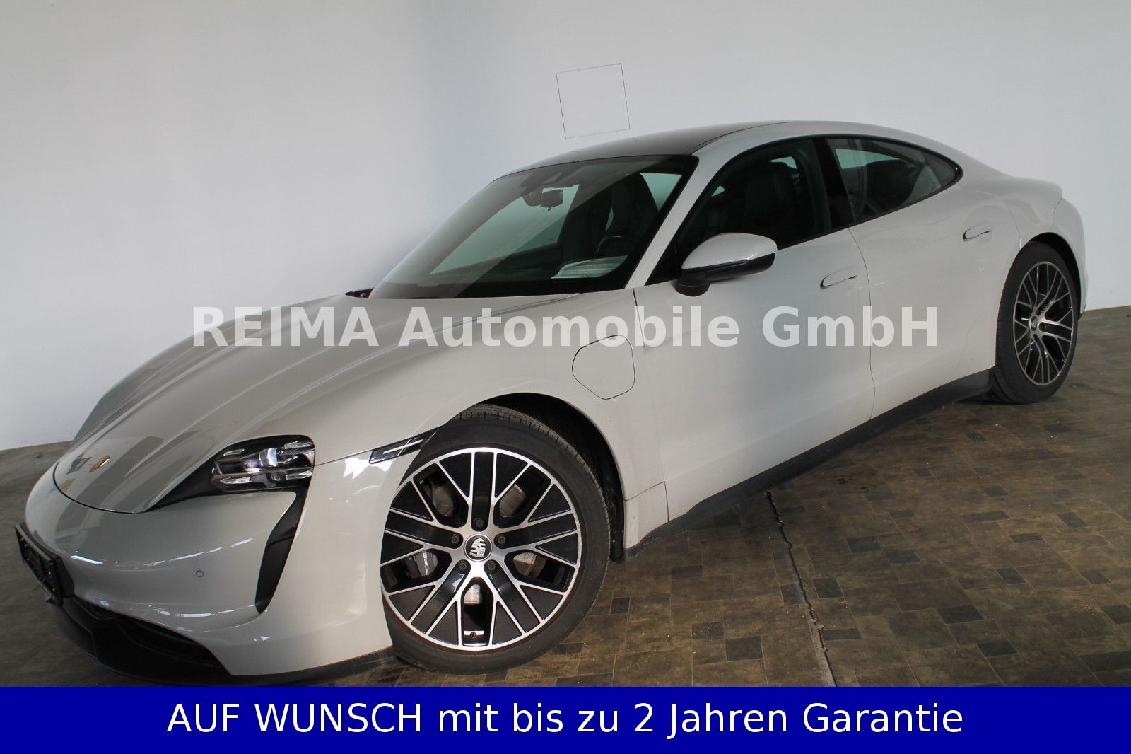 Fahrzeugabbildung Porsche Taycan  Performance , Pano, Leder, Keyless