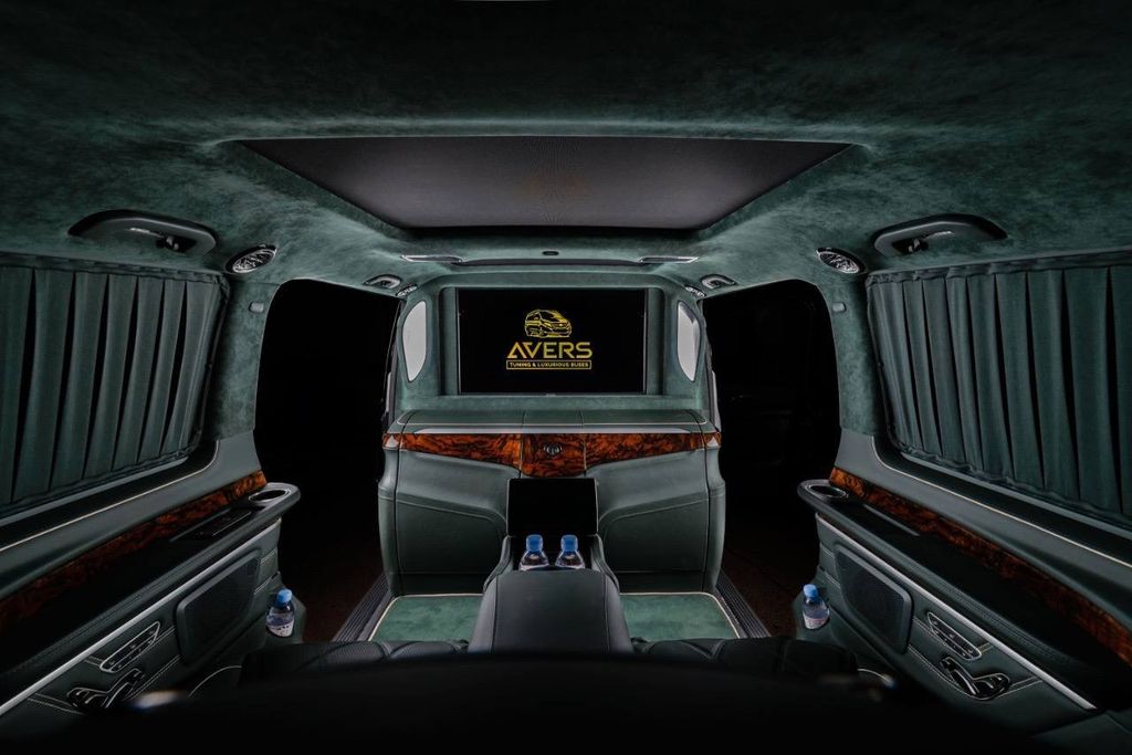 Image of Mercedes-Benz V 300