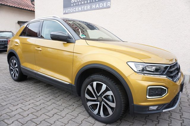 Volkswagen T-Roc 1.5 TSI DSG ACTIVE NAVI/ LED/ PANODACH