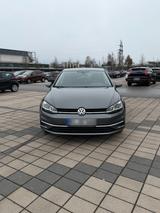 Volkswagen Golf VII Lim. Sound Start-Stopp - Volkswagen Gebrauchtwagen in Hamburg