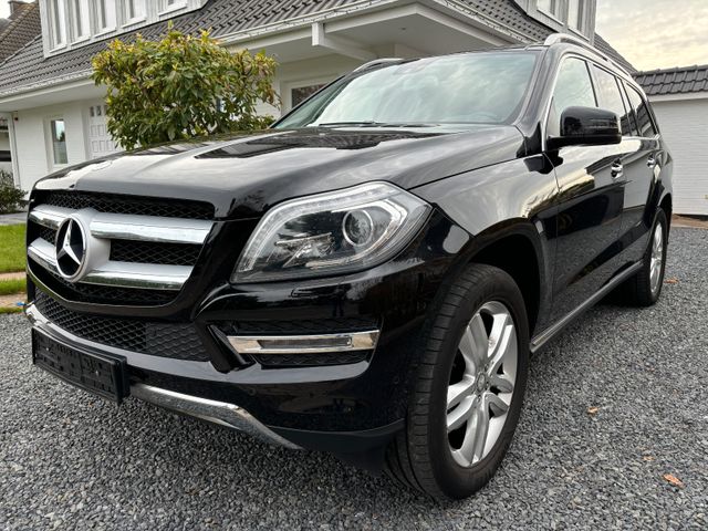 Mercedes-Benz GL 350 LEDER/STDHZG/PANO/AHK/KLIMASITZE