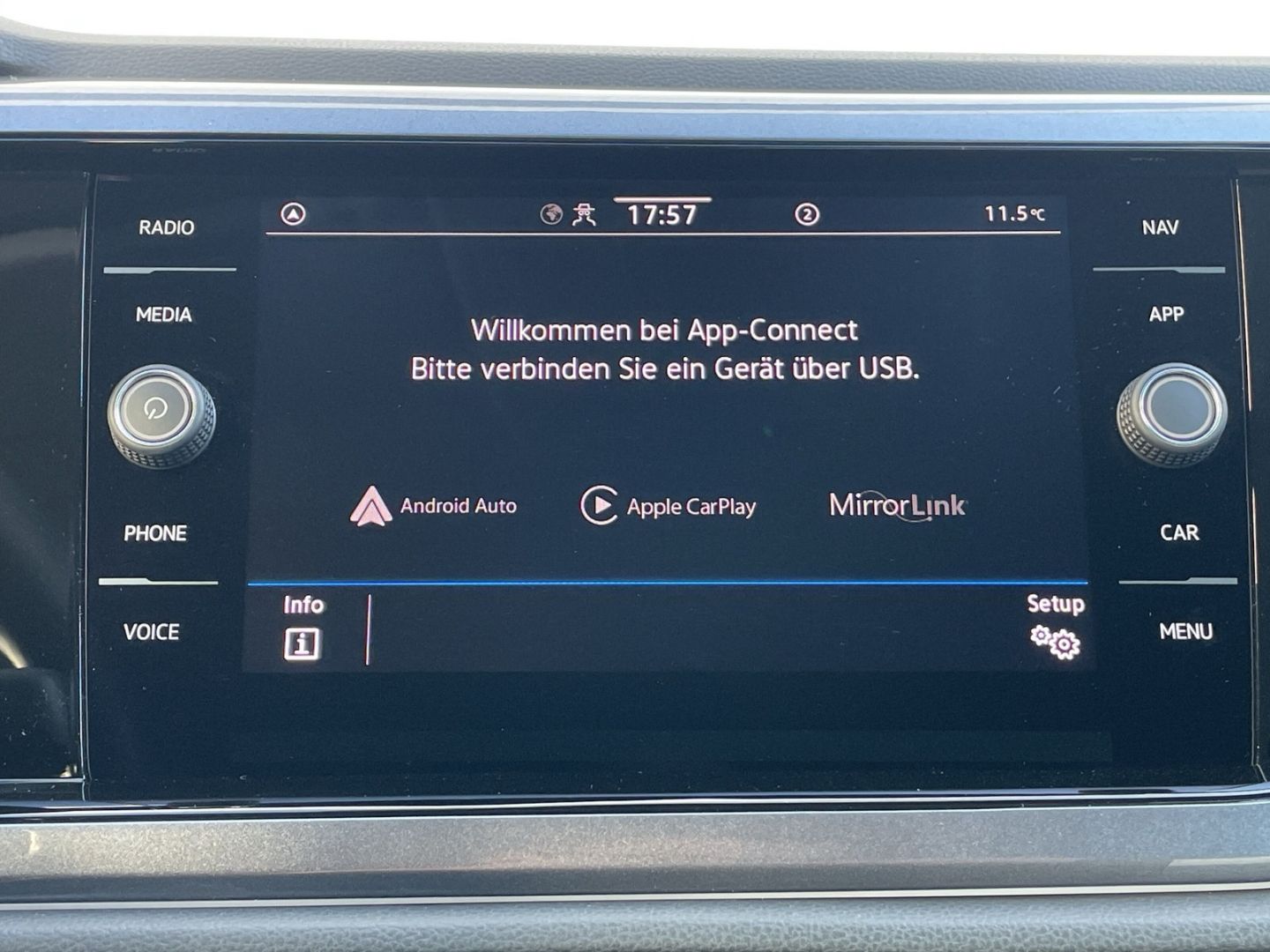 Polo 1.0 TSI DSG Style Kamera/App-Connect/Matrix