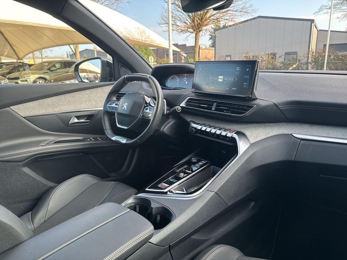 Peugeot 3008 GT / Allwetterreifen / Sitzheizung / Kamera