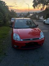 Ford Fiesta Ghia 101 Ps  - gebrauchte Ford Fiesta aus dem Jahr 2001