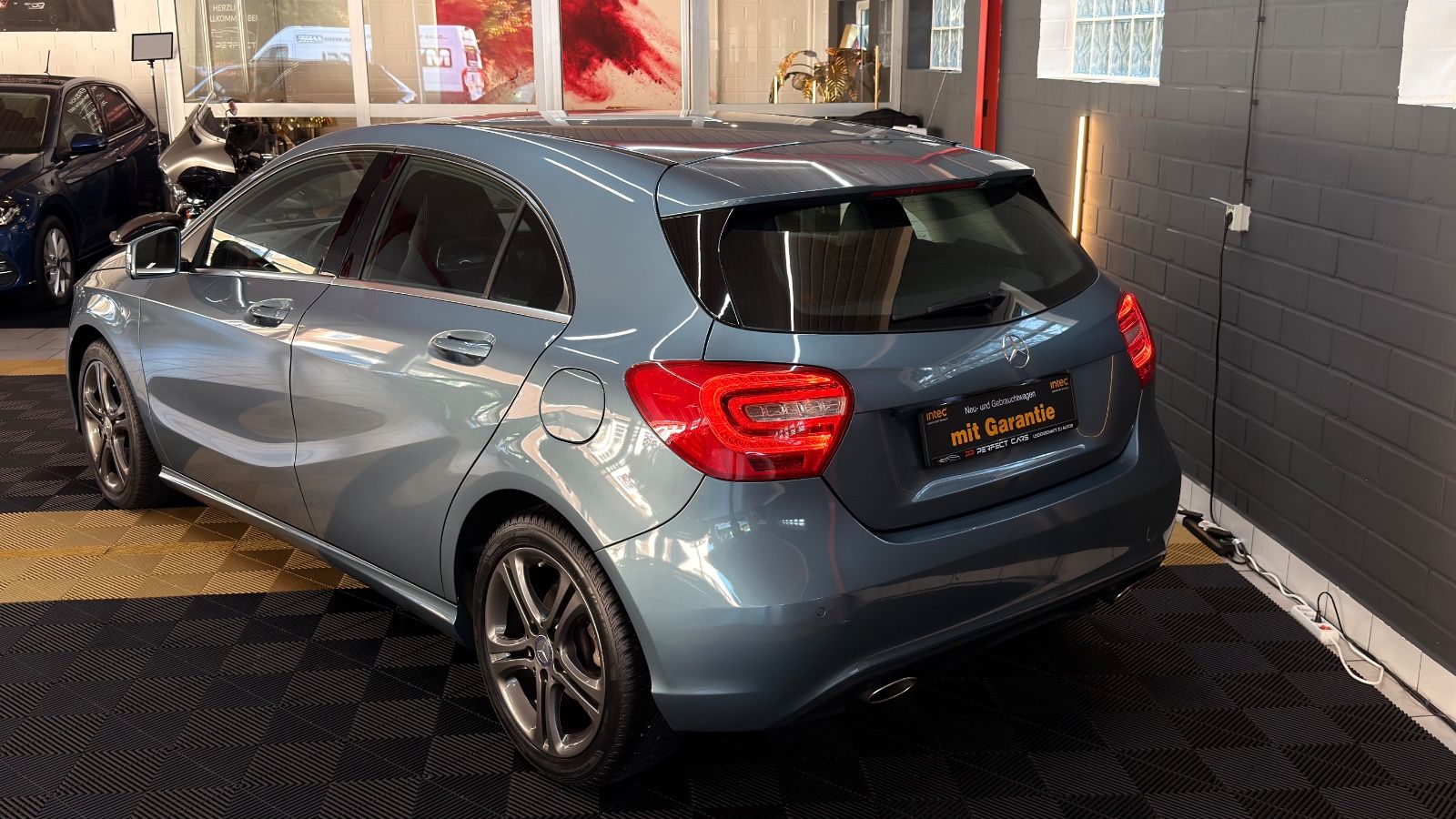 MERCEDES-BENZ A 180 A 180 Urban Kamara|LED|Xenon|Automatik Vorschau 4