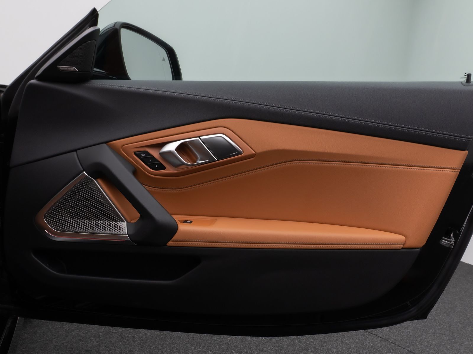 Fahrzeugabbildung BMW Z4 M40i Kamera HUD DAB H/K Lenkrhz Komfort Alarm