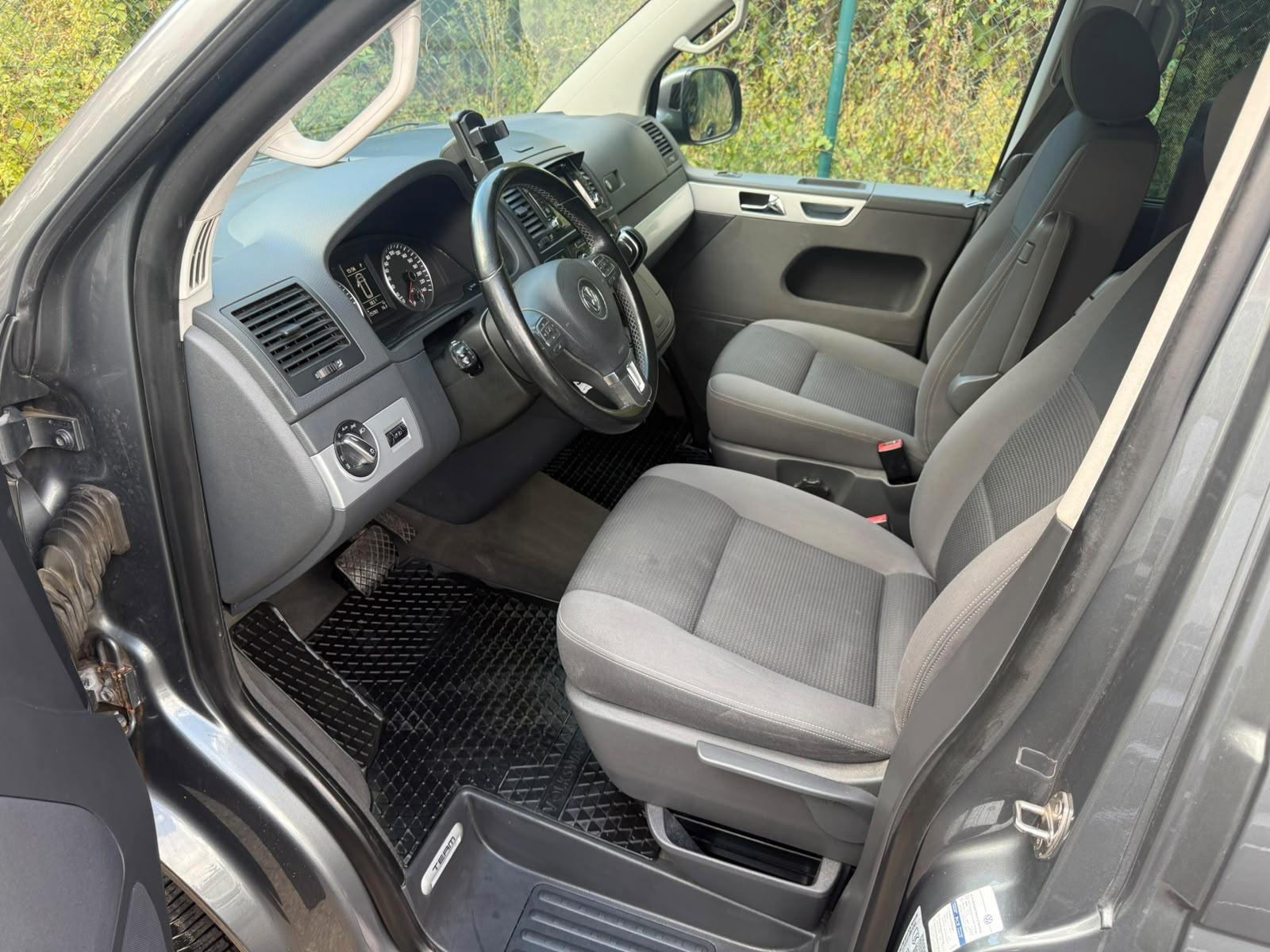 VOLKSWAGEN T5 MULTIVAN TEAM 2.0 TDI 140ch DSG - 7 PLACES - APPLE CARPLAY - CHAUFFAGE AUXILIAIRE - ATTELAGE - SIÈGES CHAUFFANTS