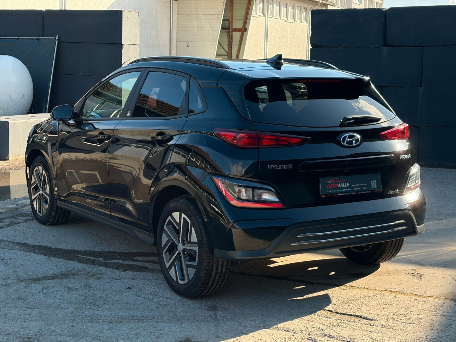 Fahrzeugabbildung Hyundai KONA E Edition 30+ Wärmepumpe CarPlay KRELL LHZ