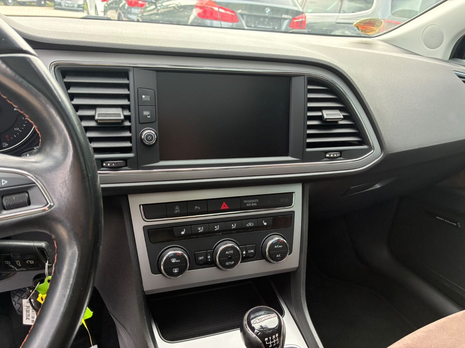 SEAT Leon Leon ST 2,0 TDI  X-Perience 4Drive*Panorama*LED*, Ansicht 12