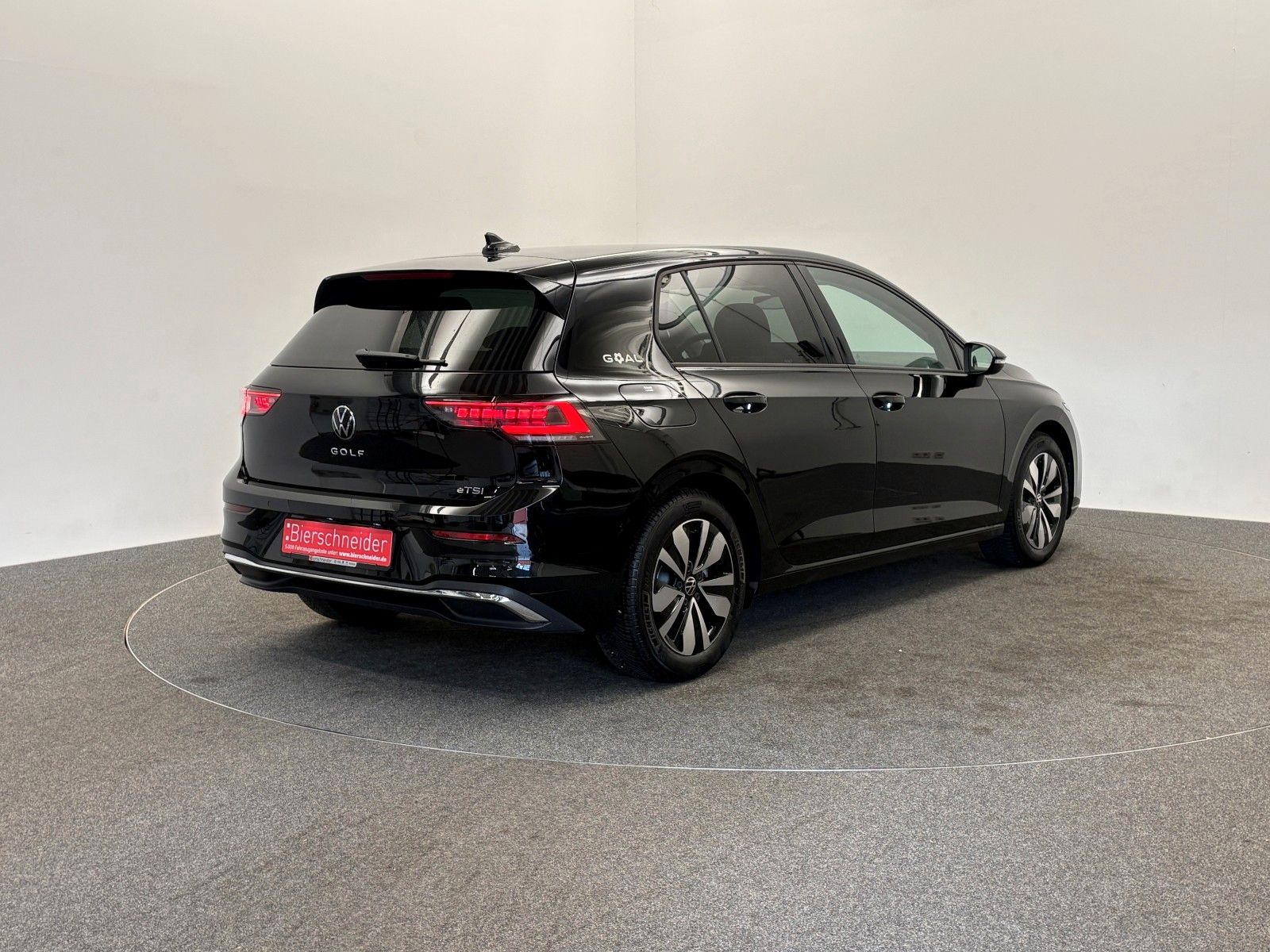 Volkswagen Golf - Bild 6