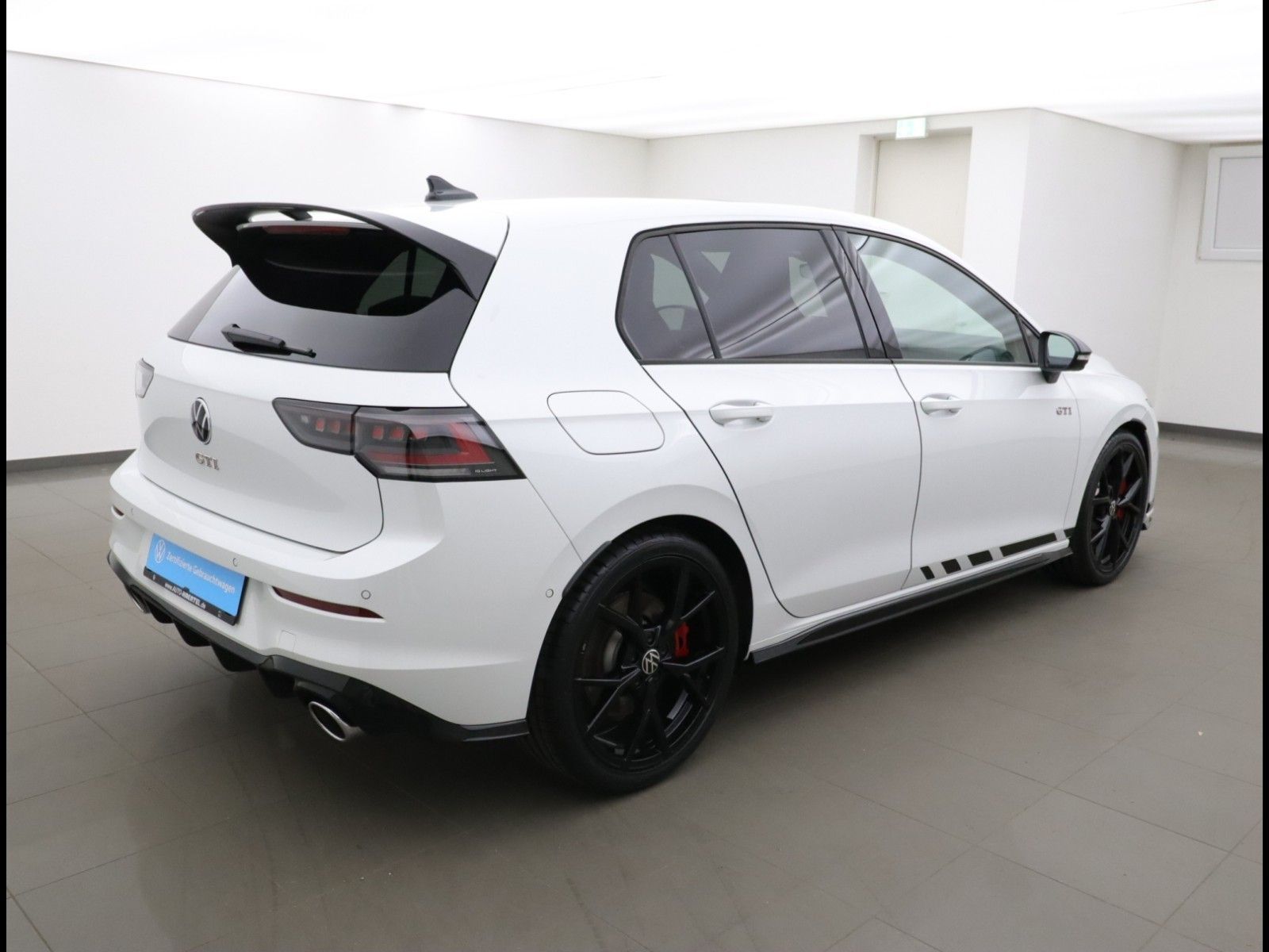 Volkswagen GOLF GTI CLUBSPORT BLACK STYLE 2.0 TSI DSG Navi foto 3