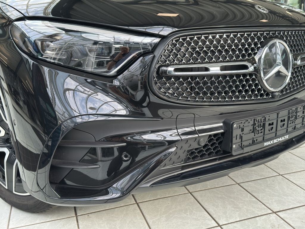 Fahrzeugabbildung Mercedes-Benz GLC 200 4MATIC AMG*Night*Navi*KeyLess*PDC*RFK