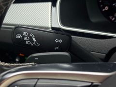 VW Passat Highline RLine Leder Pano 190 R-Line
