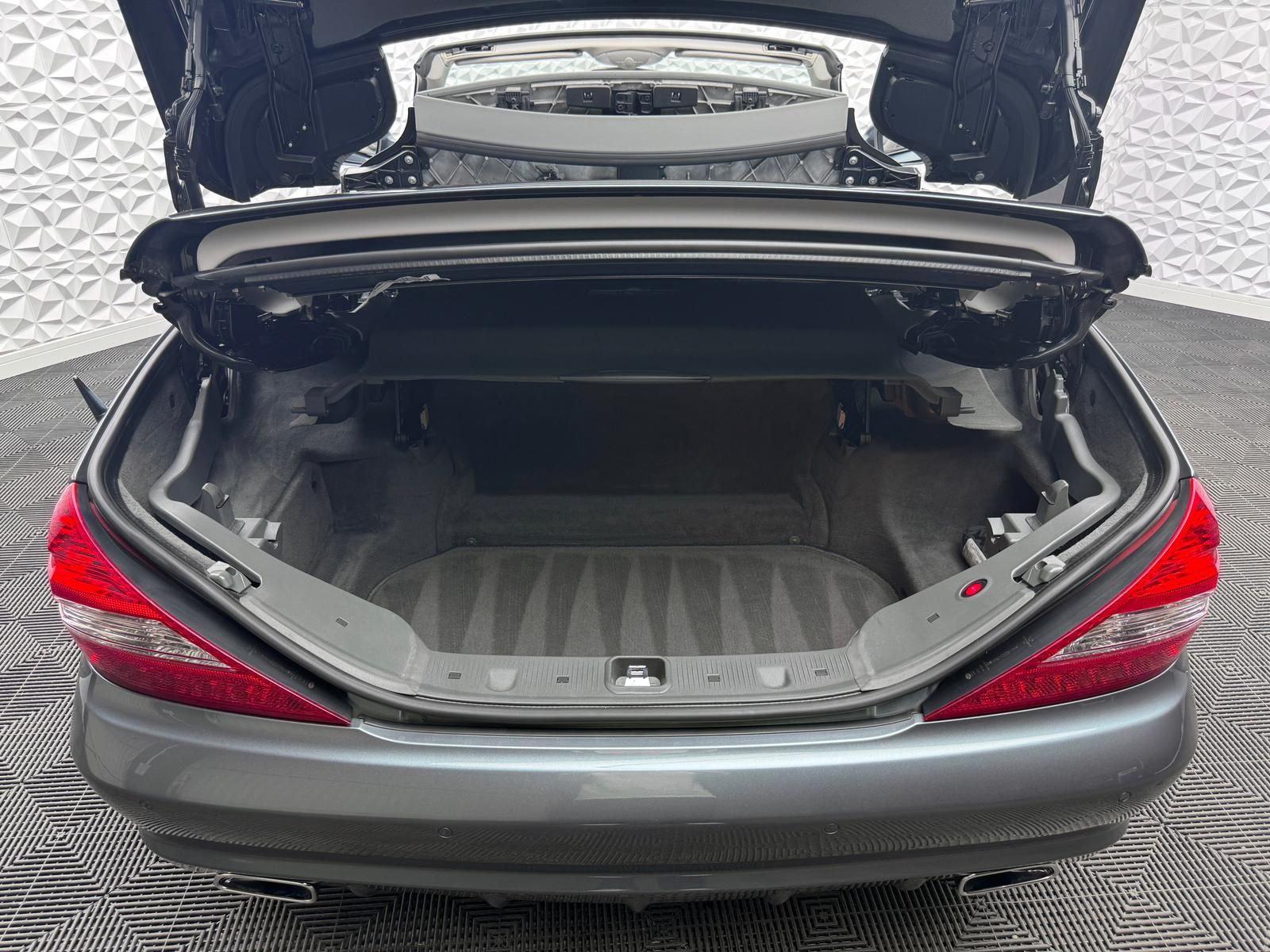 Fahrzeugabbildung Mercedes-Benz **DE-FAHRZEUG**SAMMLERSTÜCK**