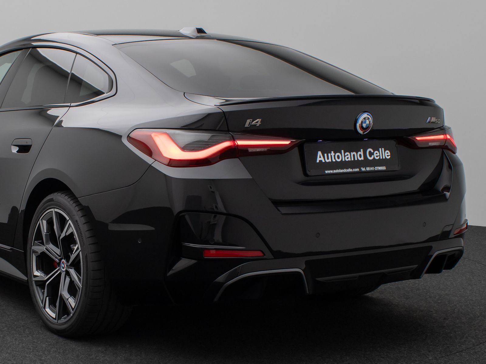 Fahrzeugabbildung BMW i4 M50 GranCoupé 360°Glasdach HUD DAB H/K 19Zoll