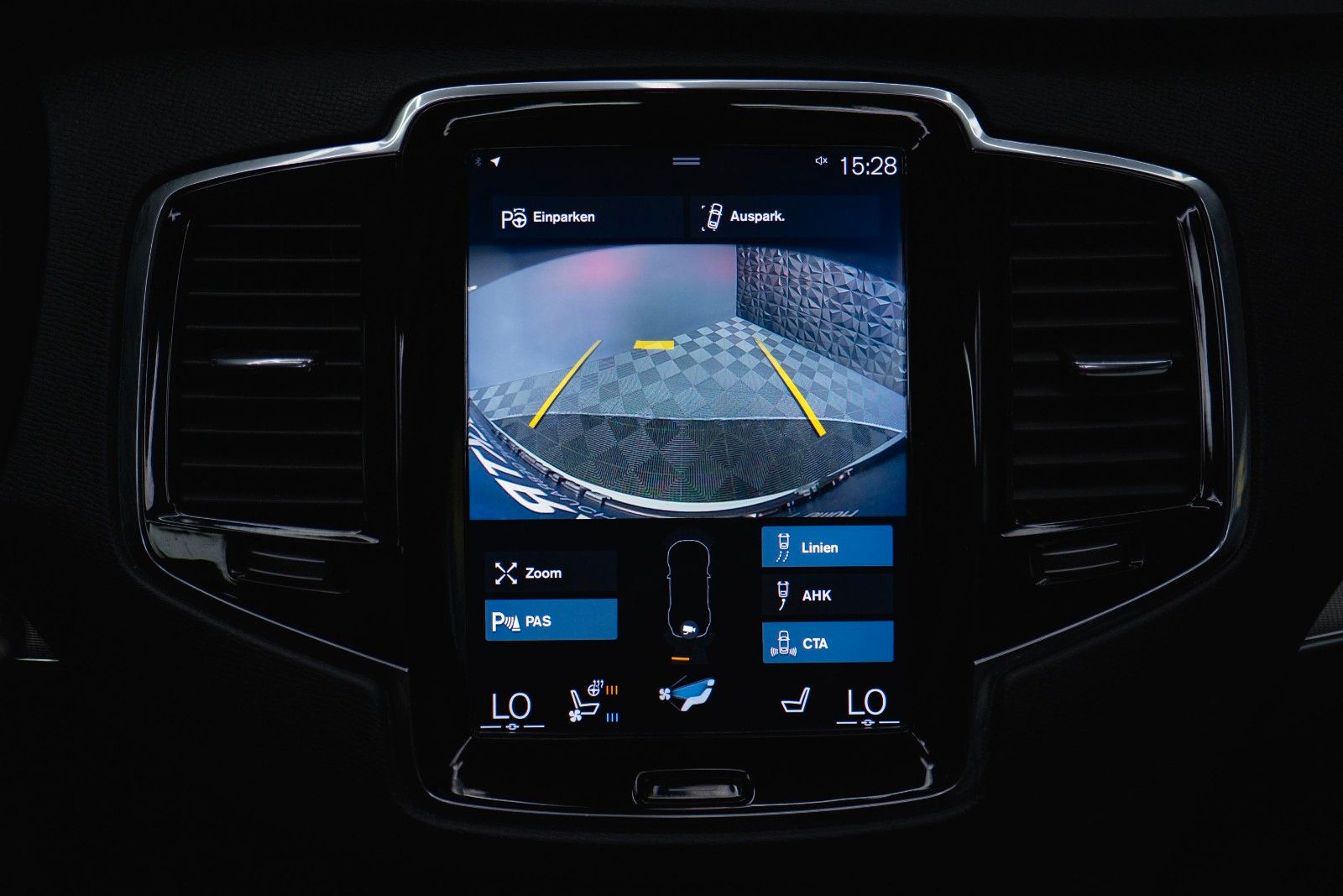 Fahrzeugabbildung Volvo XC90 R Design AWD Night-Paket | ACC | PANO | LED
