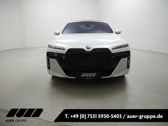 BMW 740d xDrive Limousine (M-Sport Navi LED AHK Shz)