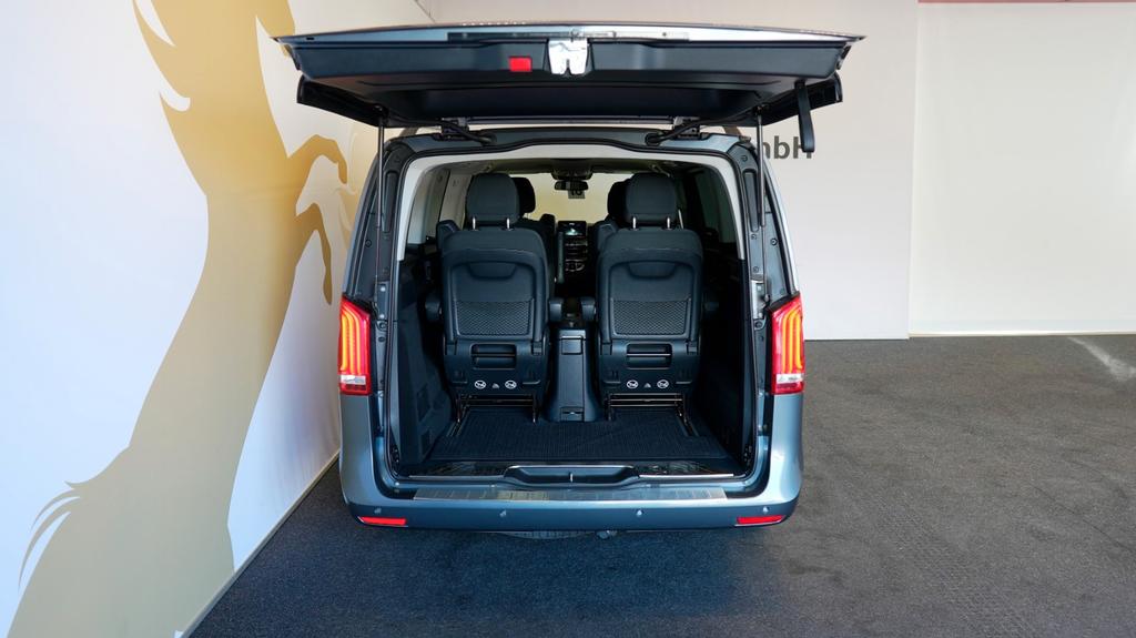 Mercedes-Benz V 250