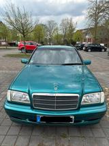 Mercedes-Benz Mercedes C180 zu verkaufen - Mercedes-Benz aus 1998: 180