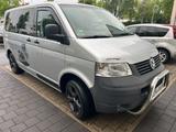 Volkswagen T5 Caravelle - gebrauchte VW T5 Caravelle aus dem Jahr 2006
