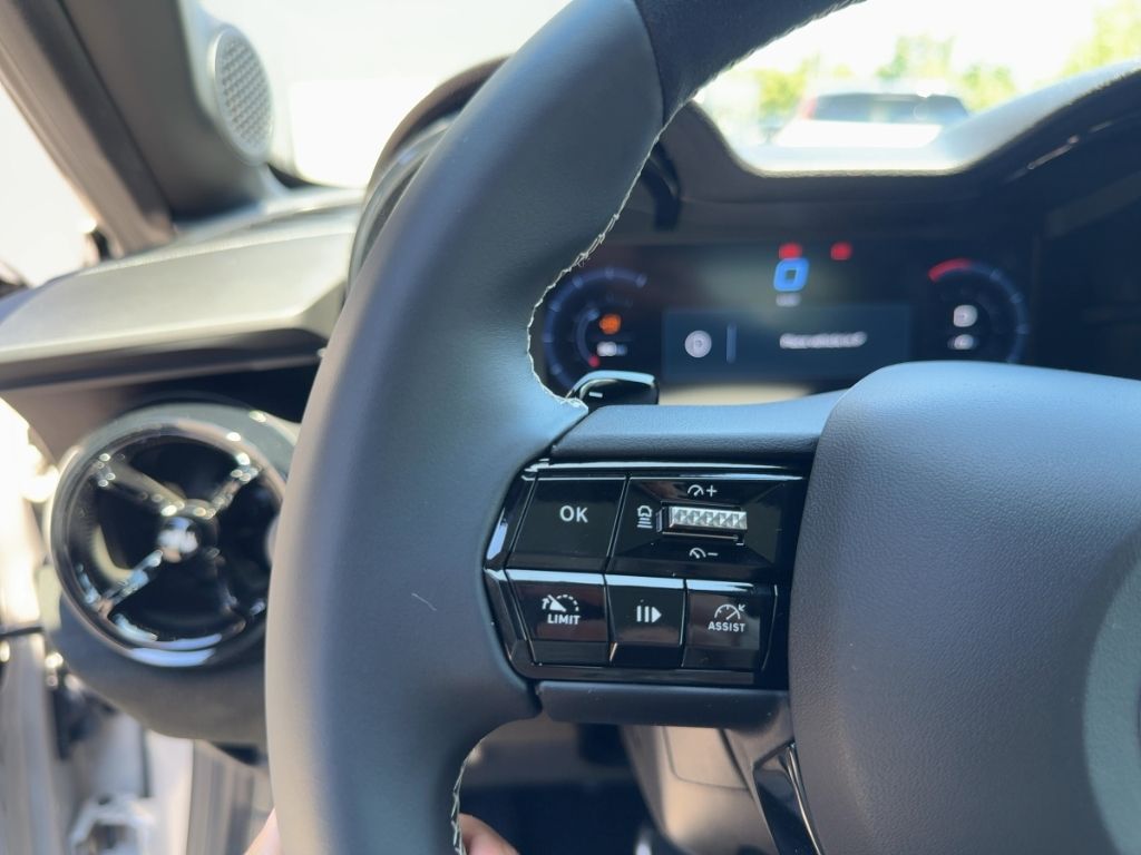 Fahrzeugabbildung Alfa Romeo Junior Sport Speciale Ibrida