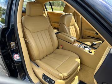 2006 Bentley FLYING SPUR 缩略图 12