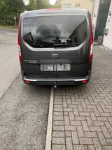 Ford Tourneo Connect 1.5 EcoBlue 88kW Auto Titani... - Ford Tourneo Connect: 1.8