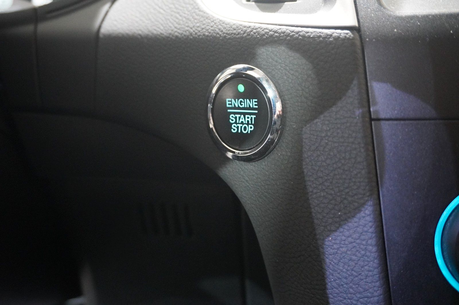 Fahrzeugabbildung Ford S-Max 2.0D TREND NAVI/LED/KAMERA/SHZ/SPORT/DAB+