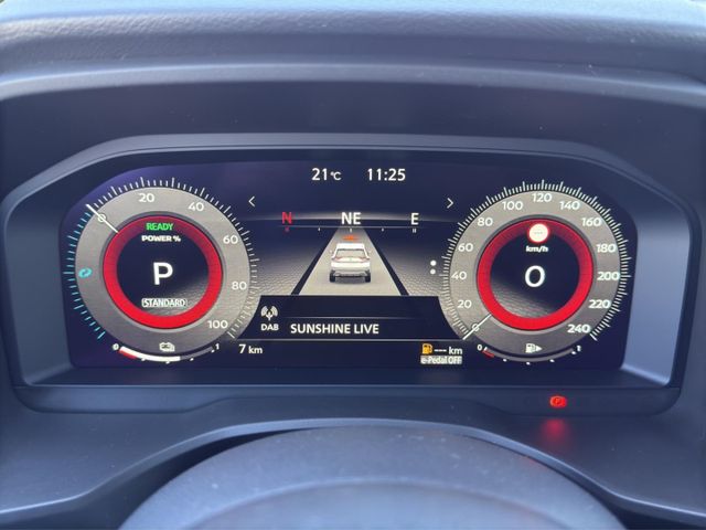 Nissan X-Trail N-Connecta 1.5 360*HUD*RFK*SHZ*Navi*FSH