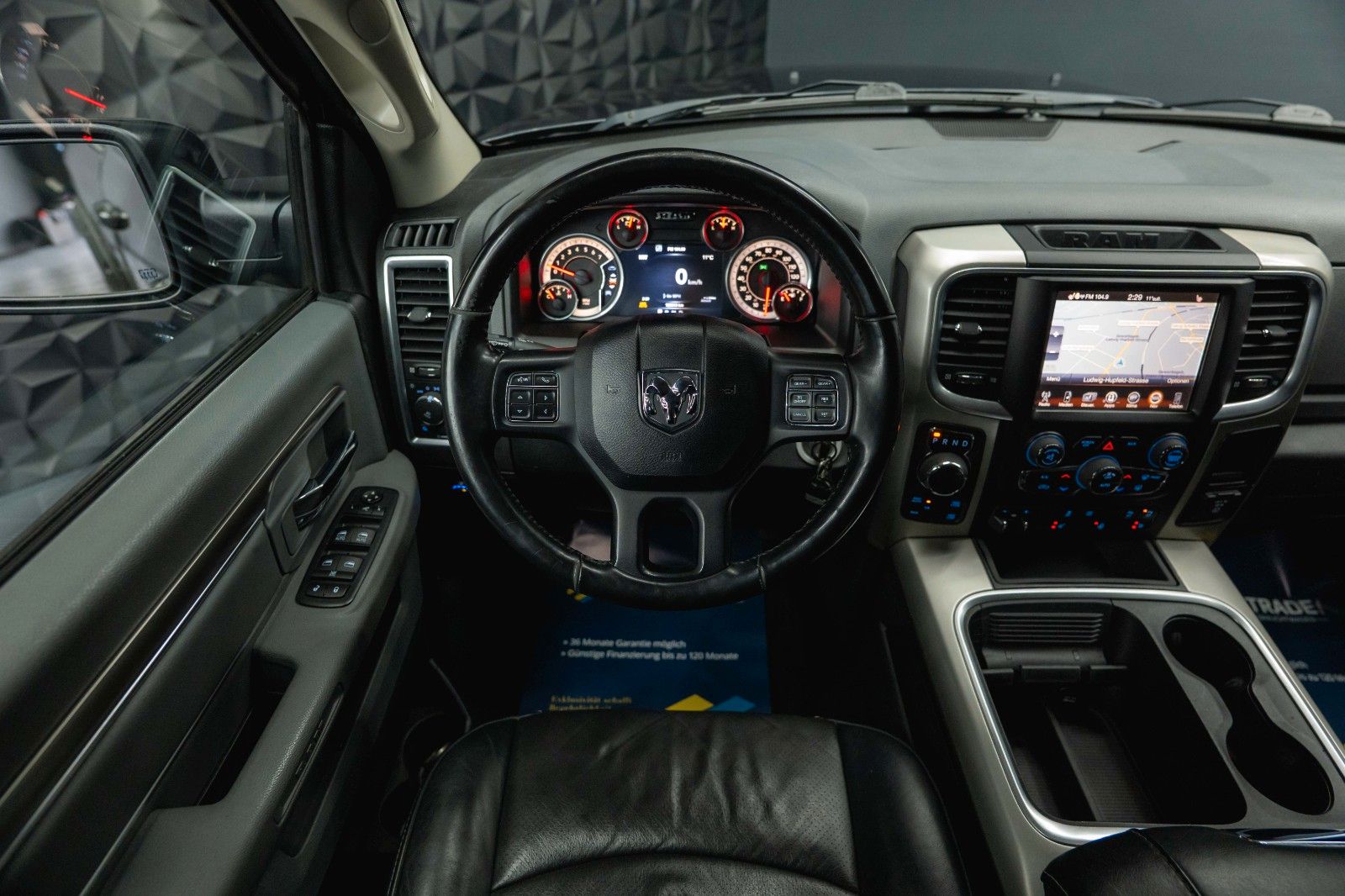 Fahrzeugabbildung Dodge RAM 5.7 V8 HEMI 4x4 Offroad Night  LONGBED*LPG*