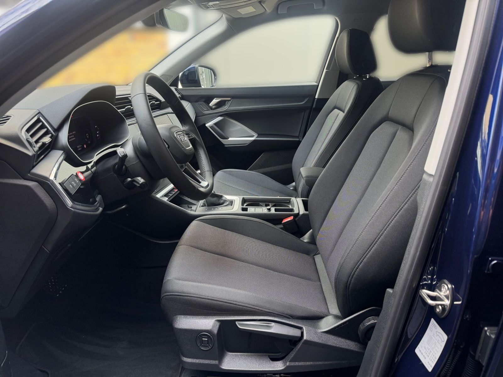 Audi Q3 - Bild 8