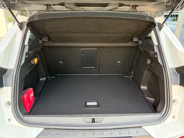 Fahrzeugabbildung Opel Grandland (X)+CarPlay+Kamera+Navi+Allw.LM+SHZ+BT