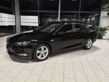 Opel INSIGNIA ST 2.0D(125kw) AT8 NAVI*SHZ* - Opel Insignia: 8.1