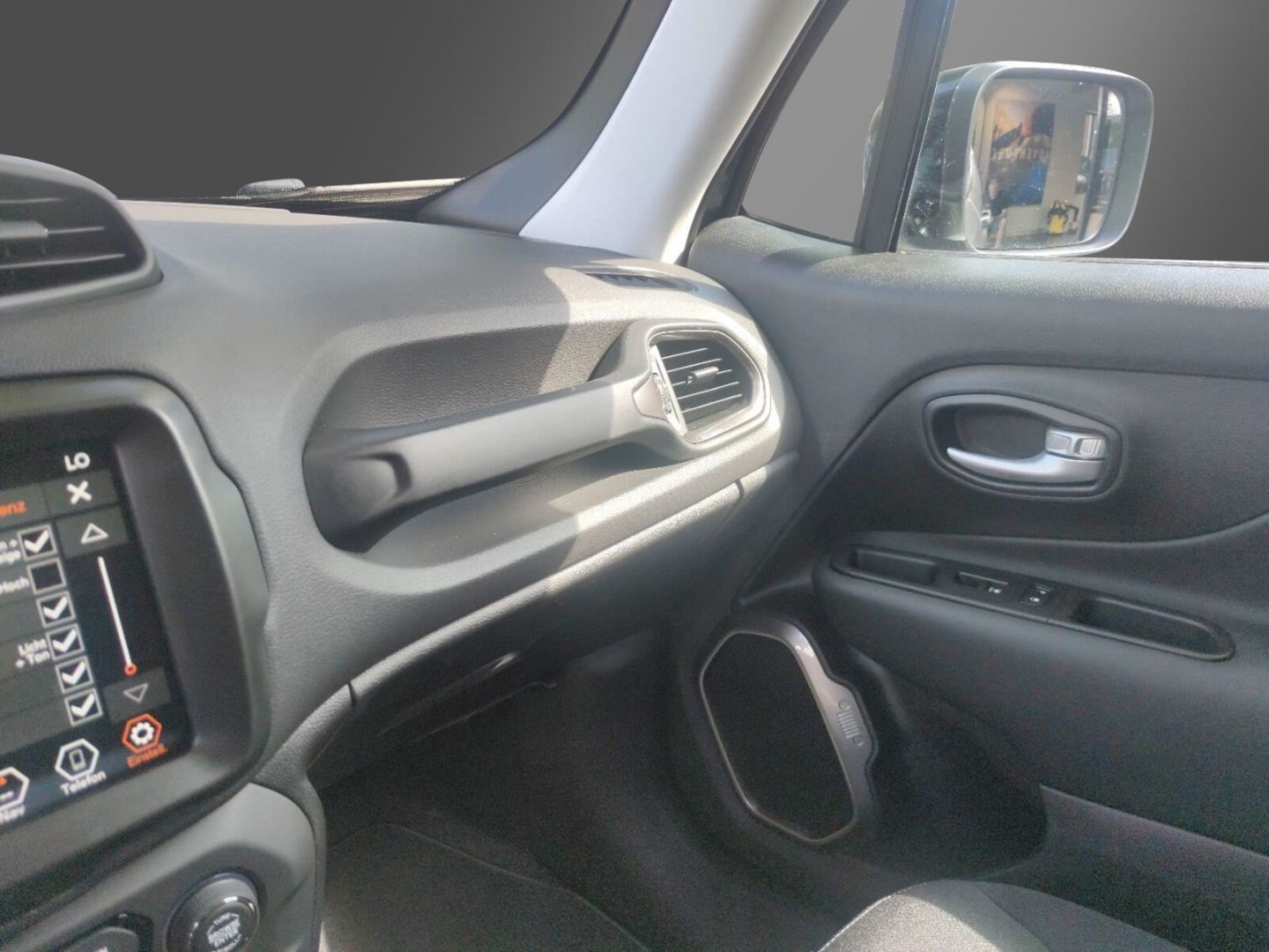 Fahrzeugabbildung Jeep Renegade 1.5 MHEV Limited+NAVI Komfort+ LED Pake