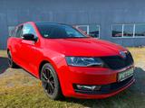 Skoda Rapid MC Tempomat Panorama PDC Sitzhzg. - Skoda Rapid: Kleinwagen