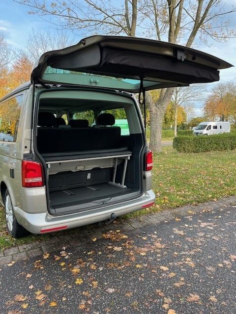 Volkswagen T5 California