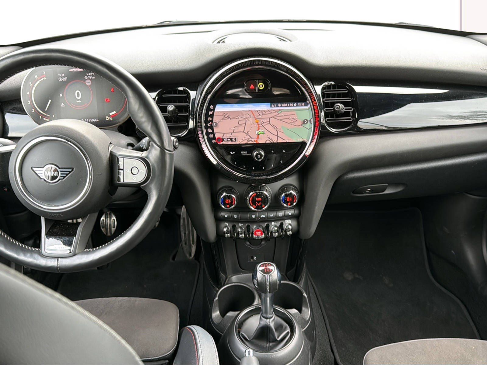 MINI John Cooper Works Cabrio - Bild 9
