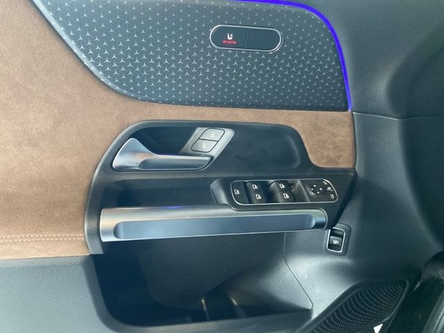 GLB 180 AMG Advance Plus Keyless Winter Braun