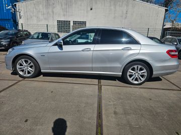 Mercedes E 200 - 8