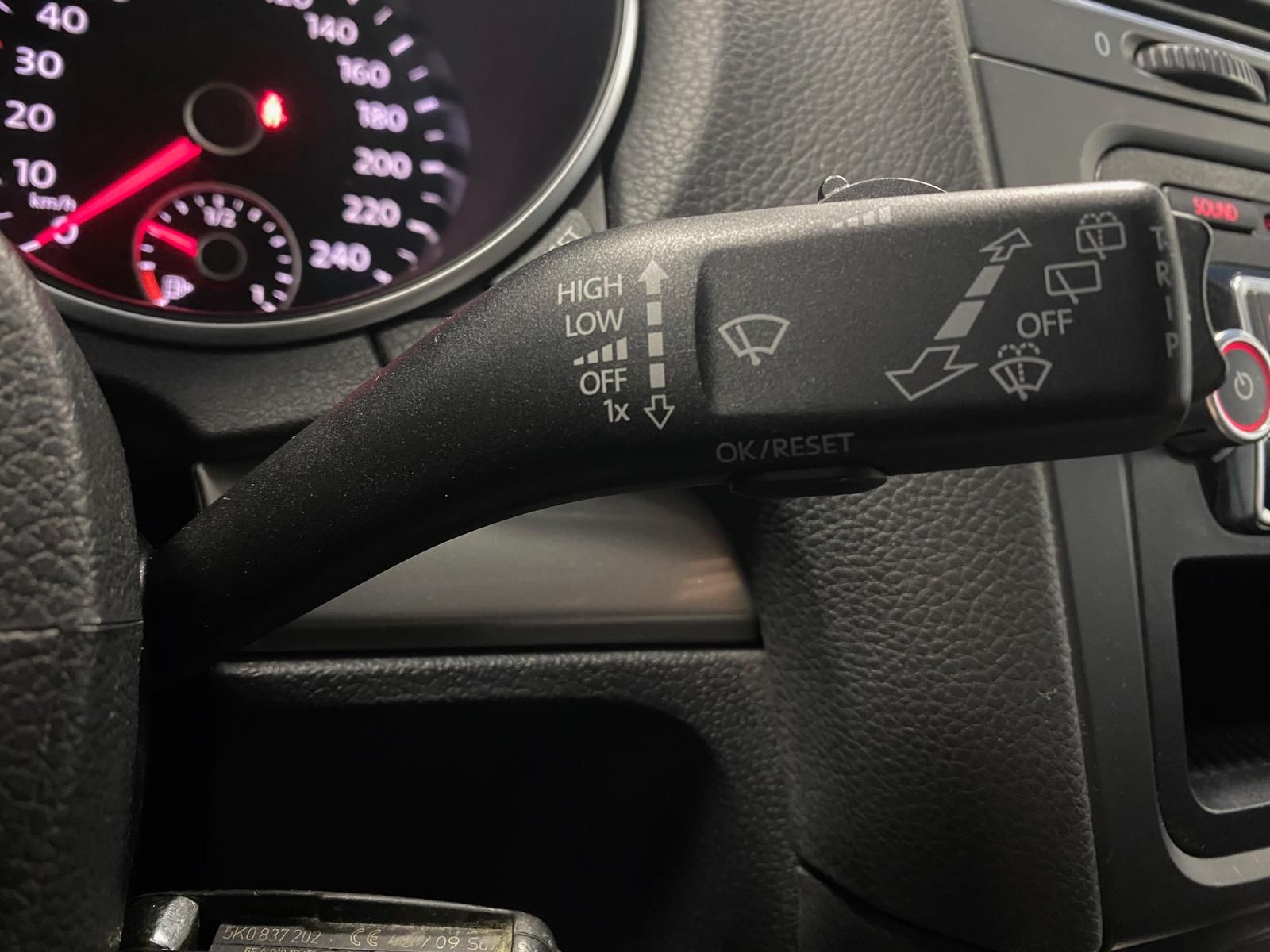 Fahrzeugabbildung Volkswagen Golf 1.4Trendline+KLIMA+ALWETTER+SCHECKHEFT+HU